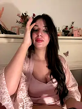 Hot malak online show from December 2024 06:49:02 PM