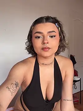 DahianaWalcott online show from April 2026 08:48:01 PM