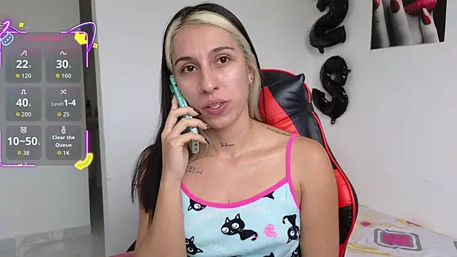 tammyandrade  online show from November 2025 02:32:01 PM