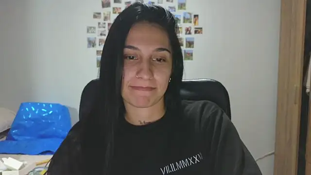 Snapshot of tammyandrade_ chatting on July 2026 03:59:01 AM tammyandrade online show from July 2026 03:59:01 AM