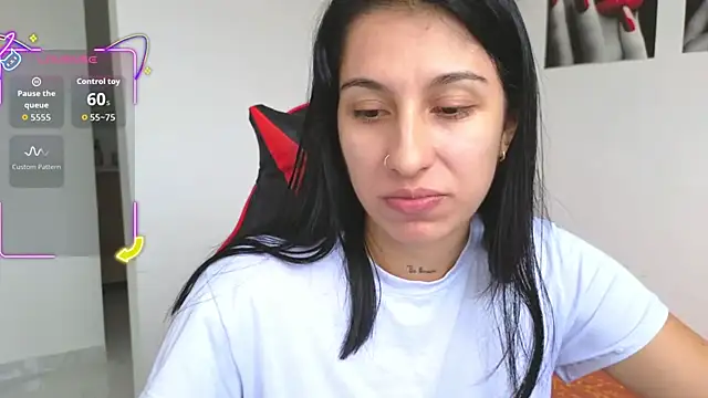 tammyandrade  online show from February 2026 02:28:01 PM