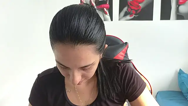Snapshot of tammyandrade_ chatting on July 2026 01:52:05 PM tammyandrade online show from July 2026 01:52:05 PM