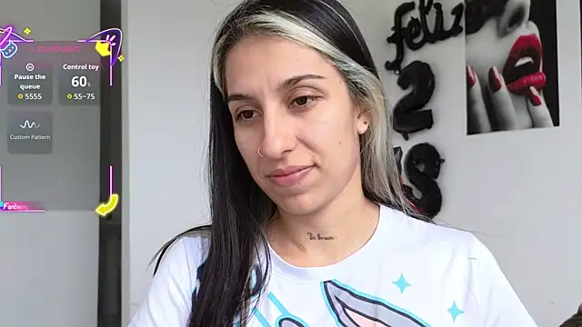 tammyandrade  online show from December 2025 02:08:02 PM