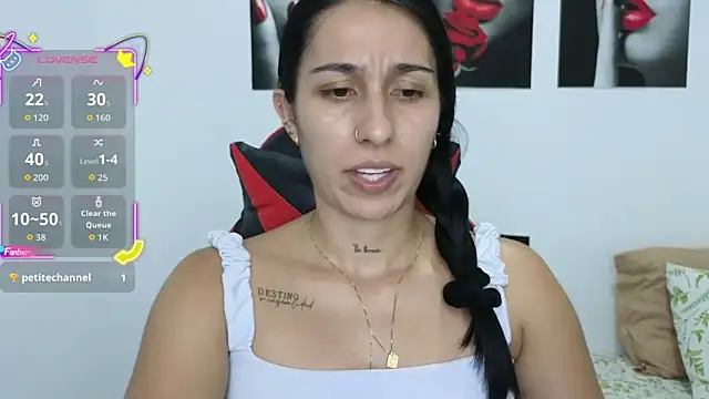 tammyandrade  online show from May 2026 12:18:02 AM