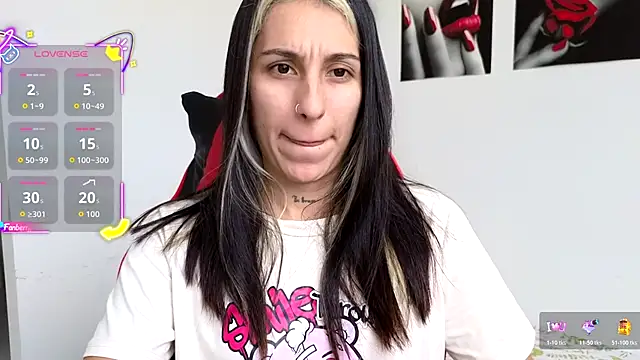 tammyandrade  online show from November 2025 05:39:02 PM