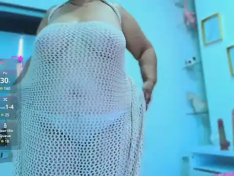 girl amada online show from May 2026 01:38:01 PM