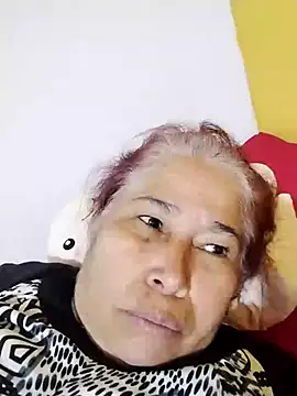 girl amada online show from May 2026 06:12:01 PM