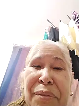 girl amada online show from February 2026 04:27:01 PM