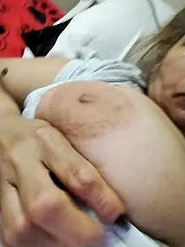 girl amada online show from October 2025 06:47:02 AM