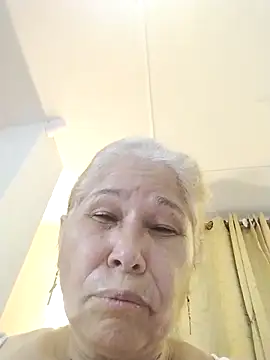 girl amada online show from October 2025 05:21:01 PM