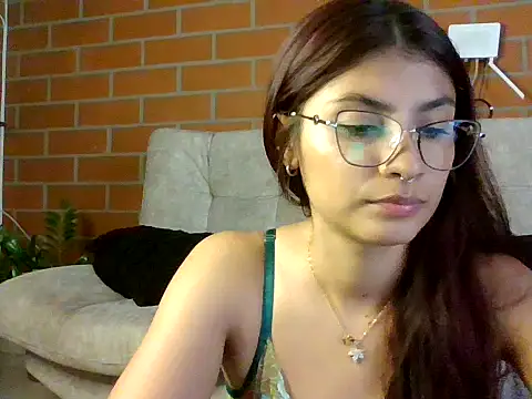 hanna beili online show from January 2025 10:30:02 PM