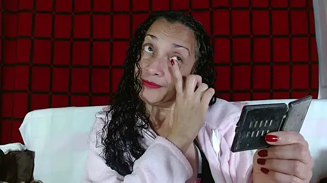 Tita Madurita online show from May 2026 12:24:01 PM