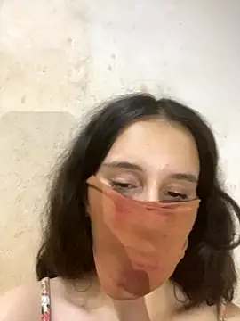 Snapshot of Chahrazad66 chatting on October 2025 01:48:01 AM Chahrazad66 online show from October 2025 01:48:01 AM