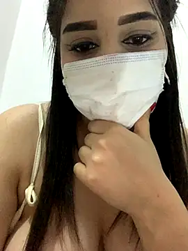 Miss-Soka online show from November 2025 01:06:01 AM