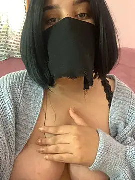 Snapshot of Miss-Soka chatting on March 2025 11:51:01 AM Miss-Soka online show from March 2025 11:51:01 AM