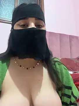 Snapshot of Miss-Soka chatting on January 2025 12:15:01 AM Miss-Soka online show from January 2025 12:15:01 AM