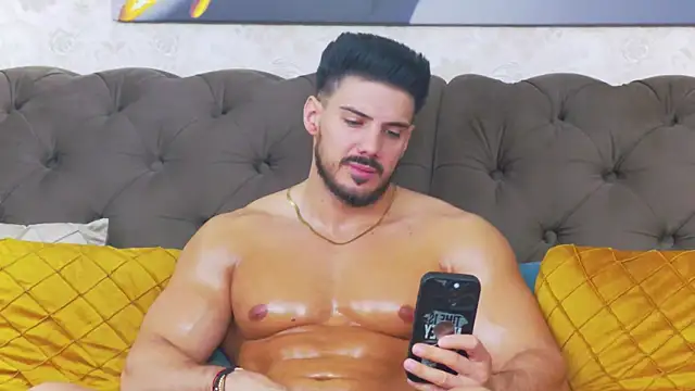 DustinKeent online show from April 2026 05:47:01 AM