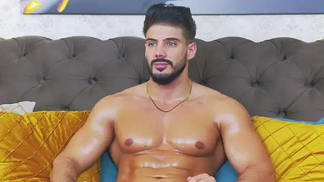 Snapshot of DustinKeent chatting on November 2025 05:02:01 AM DustinKeent online show from November 2025 05:02:01 AM