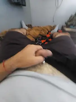 mfreitas005 online show from October 2025 04:05:01 PM