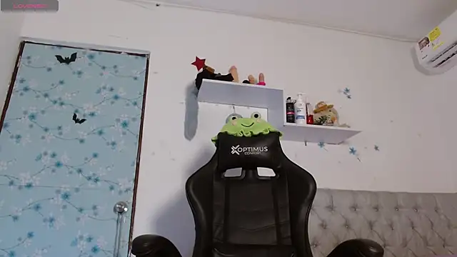 miss valery2 online show from November 2025 01:21:02 AM