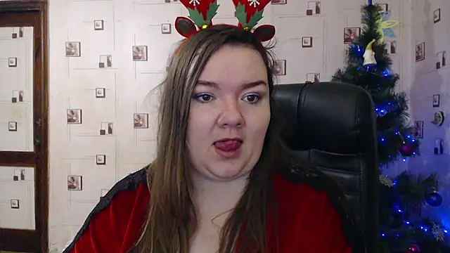 Snapshot of TasyaBigTTs chatting on January 2025 02:42:01 PM TasyaBigTTs online show from January 2025 02:42:01 PM