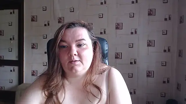 Snapshot of TasyaBigTTs chatting on June 2026 02:29:02 PM TasyaBigTTs online show from June 2026 02:29:02 PM