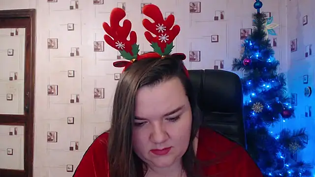 Snapshot of TasyaBigTTs chatting on December 2024 03:35:01 PM TasyaBigTTs online show from December 2024 03:35:01 PM