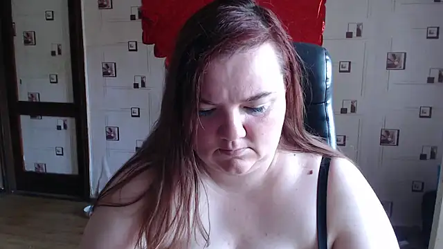 Snapshot of TasyaBigTTs chatting on September 2025 10:25:01 AM TasyaBigTTs online show from September 2025 10:25:01 AM
