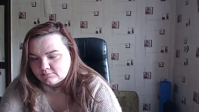 Snapshot of TasyaBigTTs chatting on April 2026 02:23:02 PM TasyaBigTTs online show from April 2026 02:23:02 PM