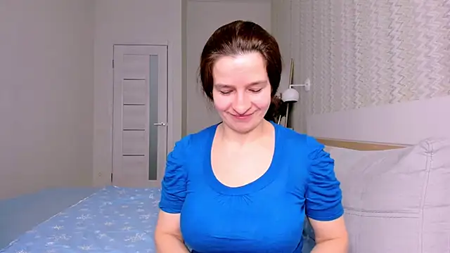 Clear Angel online show from February 2026 02:36:01 PM