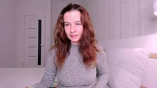 Clear Angel online show from October 2025 05:01:01 PM