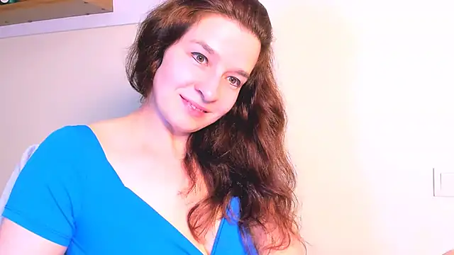 Clear Angel online show from November 2025 08:08:01 PM