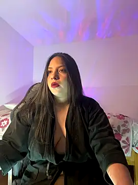 Snapshot of emiily15__ chatting on September 2025 12:33:01 AM emiily15 online show from September 2025 12:33:01 AM