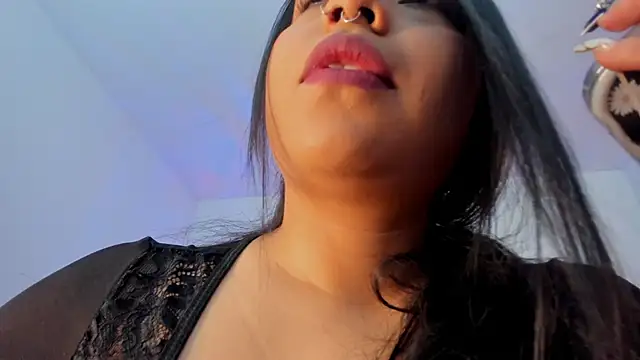 Snapshot of emiily15__ chatting on October 2025 06:07:02 PM emiily15 online show from October 2025 06:07:02 PM