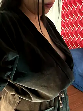 Snapshot of emiily15__ chatting on November 2025 06:22:01 PM emiily15 online show from November 2025 06:22:01 PM