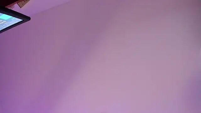 Snapshot of emiily15__ chatting on December 2025 06:35:02 PM emiily15 online show from December 2025 06:35:02 PM