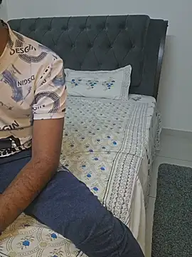 Snapshot of Awesomelusty chatting on November 2025 07:39:01 PM Awesomelusty online show from November 2025 07:39:01 PM