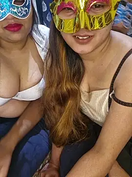 Awesomelusty online show from February 2026 06:27:01 PM