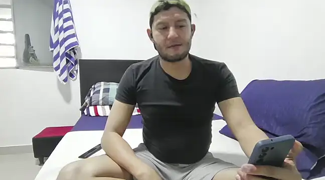 Snapshot of 2020dastan chatting on January 2025 10:13:02 PM 2020dastan online show from January 2025 10:13:02 PM