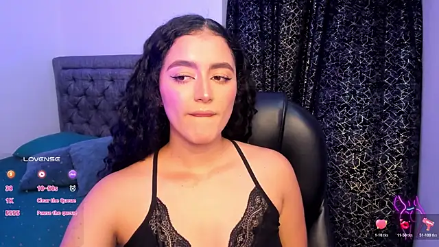 Adhara-zanne online show from November 2025 09:15:02 PM