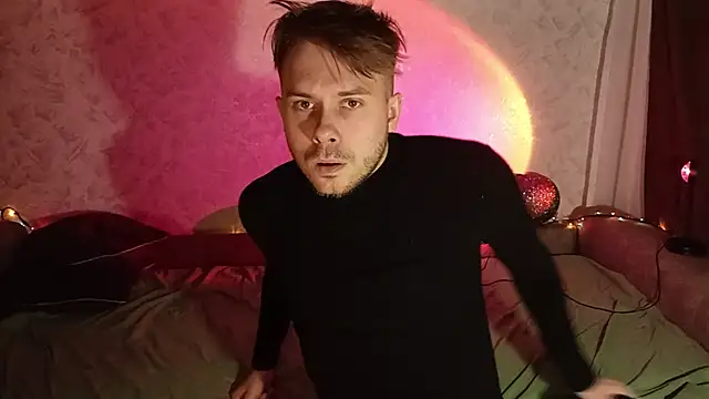 Snapshot of mike_peach chatting on December 2024 08:04:02 PM mike peach online show from December 2024 08:04:02 PM