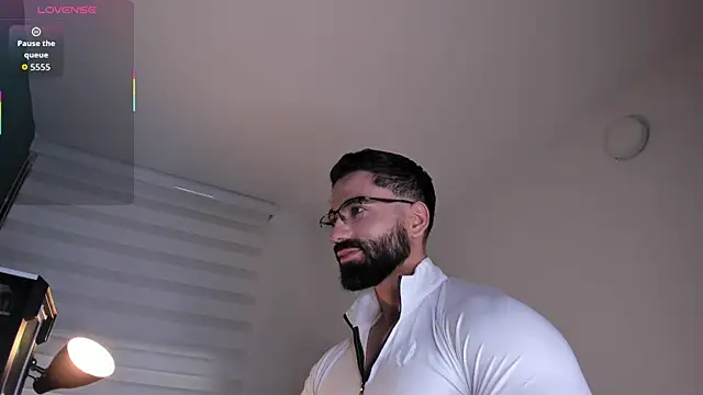 Snapshot of edrick_walton1 chatting on June 2026 12:06:01 PM edrick walton1 online show from June 2026 12:06:01 PM