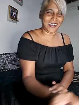 Snapshot of Goodgirlsue_77 chatting on June 2026 05:51:01 PM Goodgirlsue 77 online show from June 2026 05:51:01 PM
