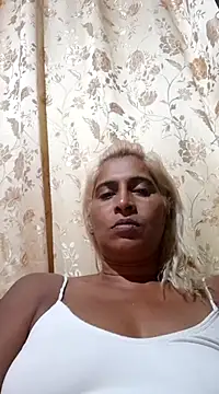 Snapshot of Goodgirlsue_77 chatting on March 2025 07:29:02 PM Goodgirlsue 77 online show from March 2025 07:29:02 PM