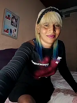 Goodgirlsue 77 online show from November 2025 04:21:02 PM