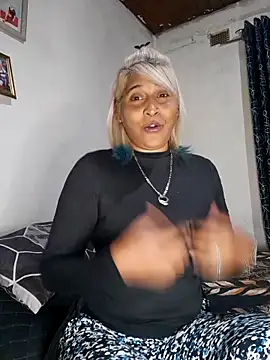 Snapshot of Goodgirlsue_77 chatting on June 2026 11:55:01 AM Goodgirlsue 77 online show from June 2026 11:55:01 AM