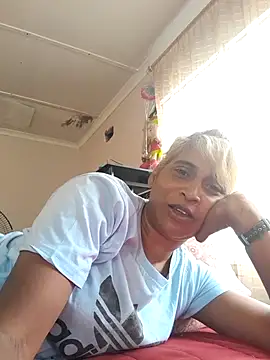 Snapshot of Goodgirlsue_77 chatting on February 2025 02:22:01 PM Goodgirlsue 77 online show from February 2025 02:22:01 PM