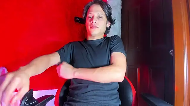 LilOwen  online show from March 2026 06:58:01 PM