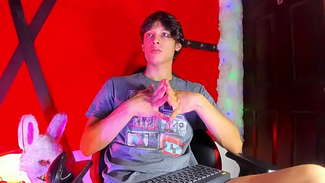 LilOwen  online show from February 2026 05:46:02 PM