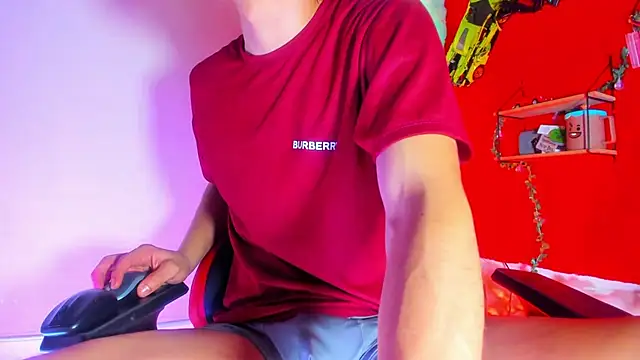 LilOwen  online show from April 2026 07:58:02 PM